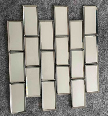 کاشی موزاییک شیشه ای زیرزمینی Iridescence 1.36 کیلوگرمی ، کاشی کف کف 300x300 میلی متر
